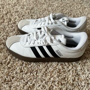 Adidas Women's VL Court 3.0 Sneaker